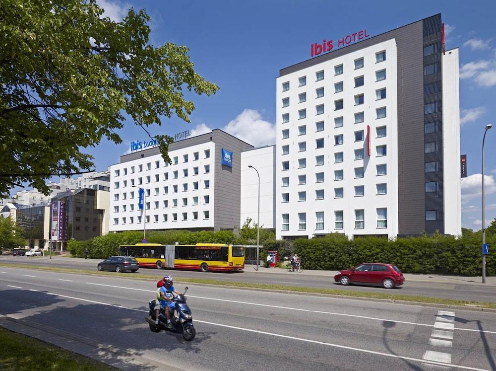 Ibis Warszawa Reduta Hotel Екстериор снимка